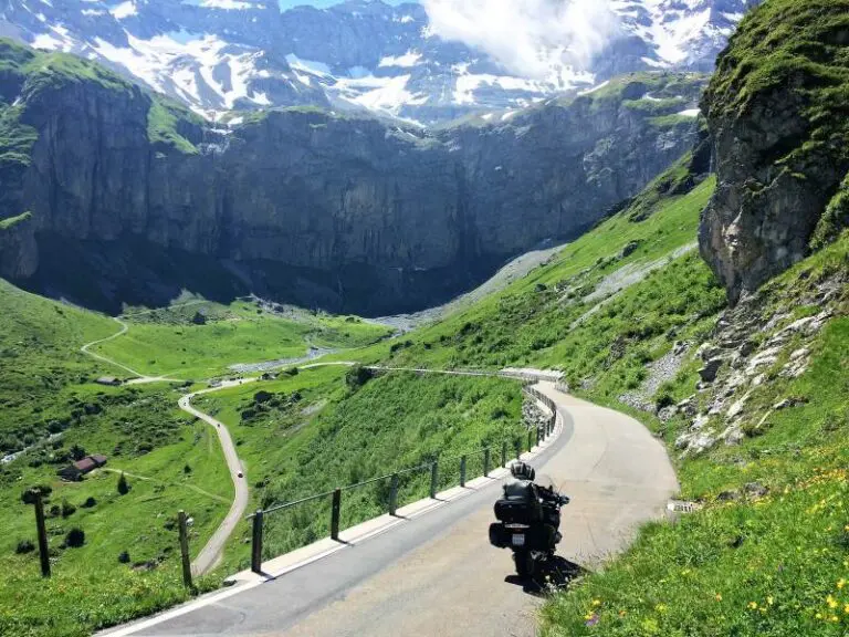 Individuele motorreis Zwitserland met THAT Motorreizen – rijden over Alpenpassen
