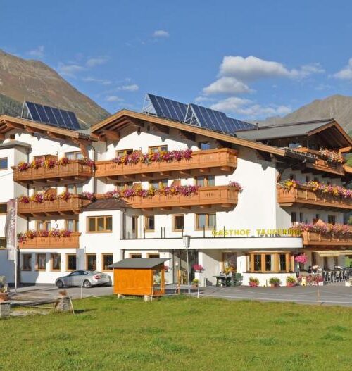 Hotel in een groene Alpenvallei